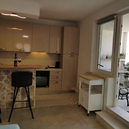 Near Beach Studio Каштела Екстер'єр фото