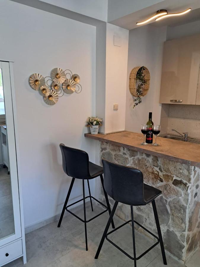 Near Beach Studio Каштела Екстер'єр фото