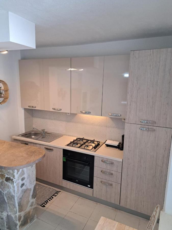 Near Beach Studio Каштела Екстер'єр фото