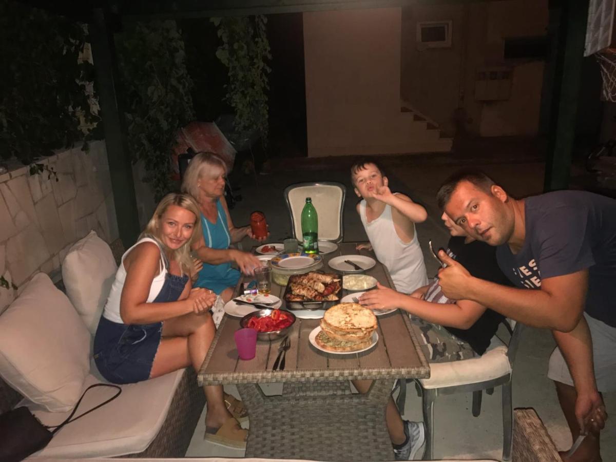 Near Beach Studio Каштела Екстер'єр фото
